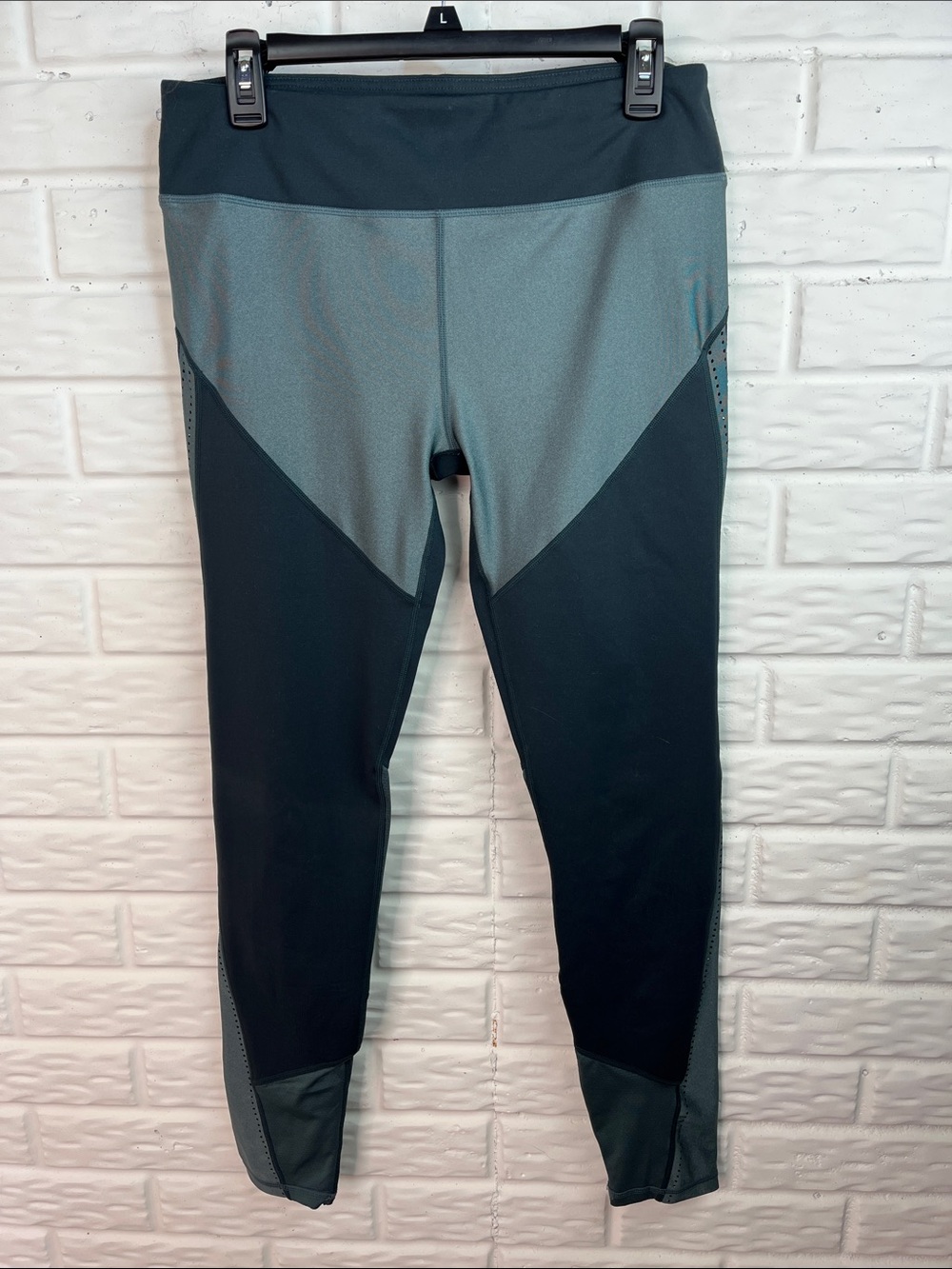 FABLETICS Clarice Legging Evergreen Marsh Shimmer Colorblock Ankle Sz LG